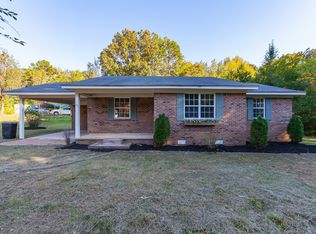 28 Falcon Rd, Selmer, TN 38375