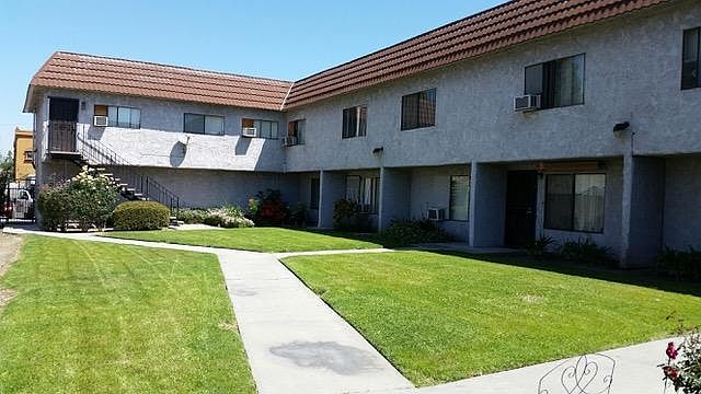 Small, Quiet, Gated Community.