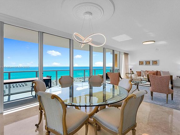 2nd image of 1455 Ocean Dr APT 909