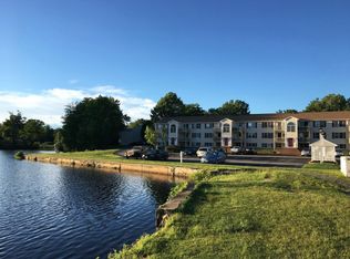 16 Mill St APT 11, Springvale, ME 04083