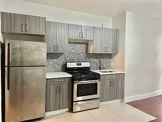 Rented by Bruma Realty LLC | media 3