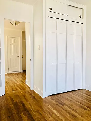 Rented by Warren T Real Estate Corp. | media 32