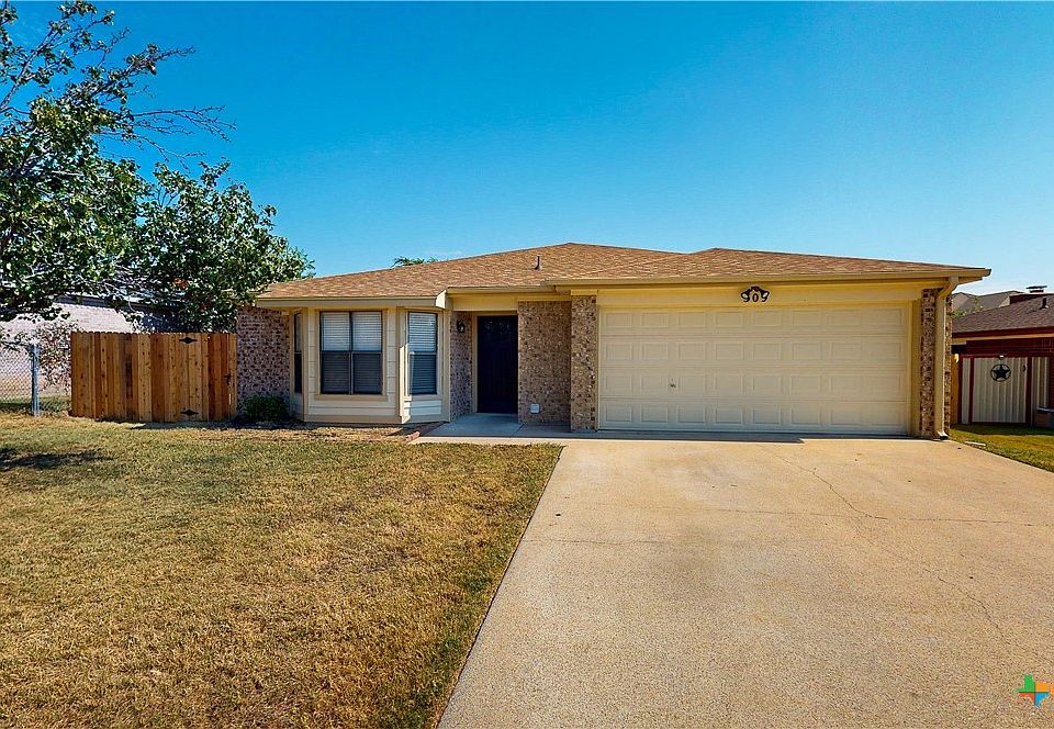1st image of 309 Carly Dr