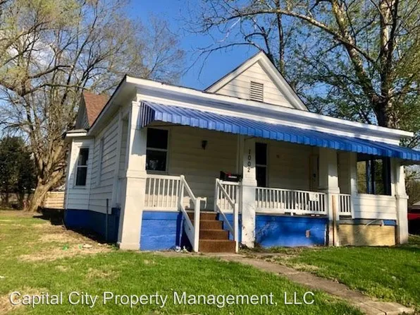 1002 N 11th St, Springfield, IL 62702