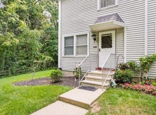 838 Belmont Dr, Hackettstown, NJ 07840