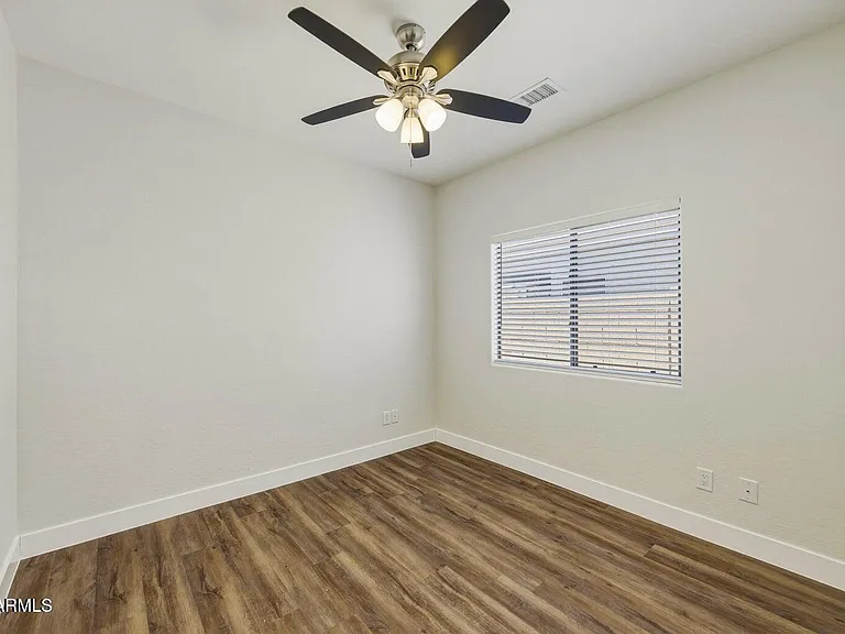 16634 N 168th Dr — Photo 17