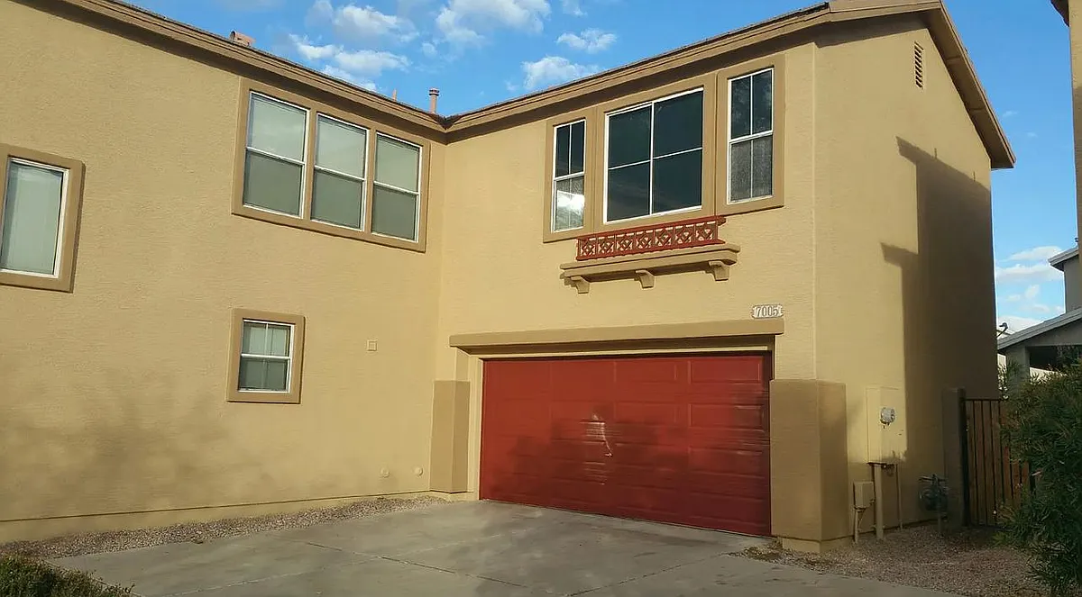 Building Photo - 7005 S 40th Ave