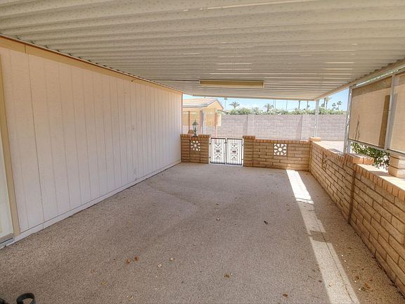 2nd image of 133 S 75th Pl
