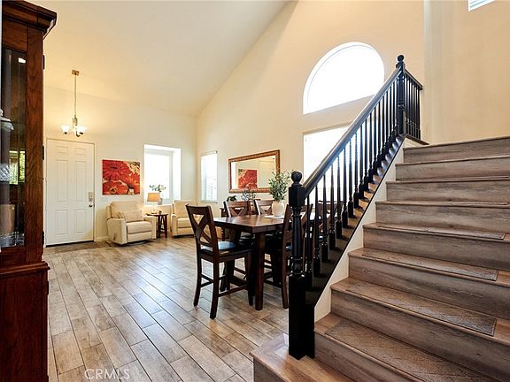 5th image of 107 Fernpine Ln