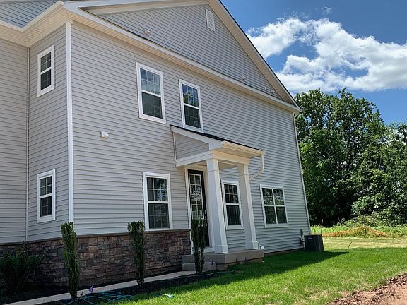 2nd image of 101 Golden Vale Dr