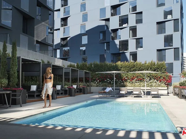 8500 W Sunset Blvd #E601 — Photo 1