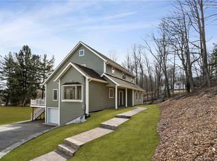 38 Cross Hwy, Redding, CT 06896