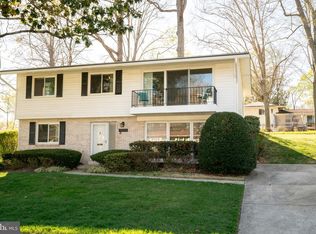 13820 Arctic Ave, Rockville, MD