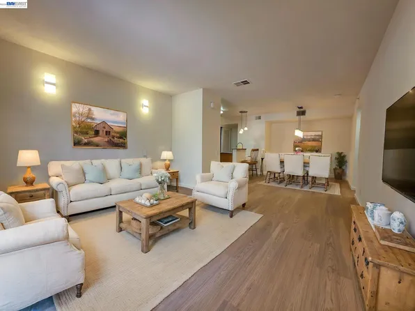 287 E Warren Ave, Fremont, CA 94539