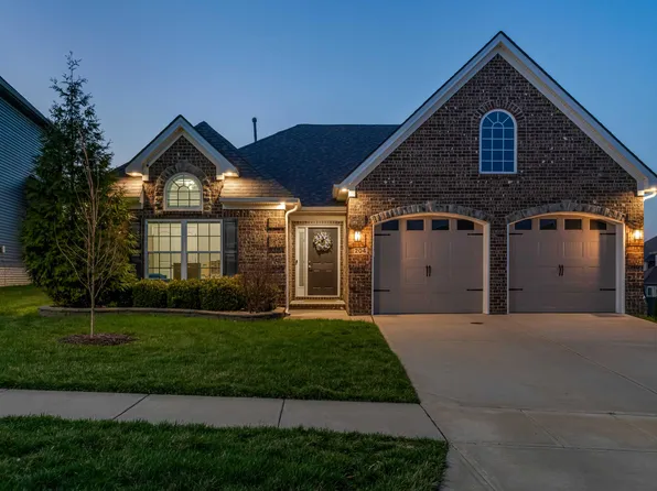 204 Blackthorn Dr, Nicholasville, KY 40356