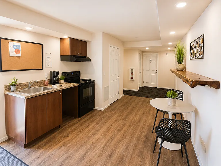 Vision 5 Apartments — Photo 57