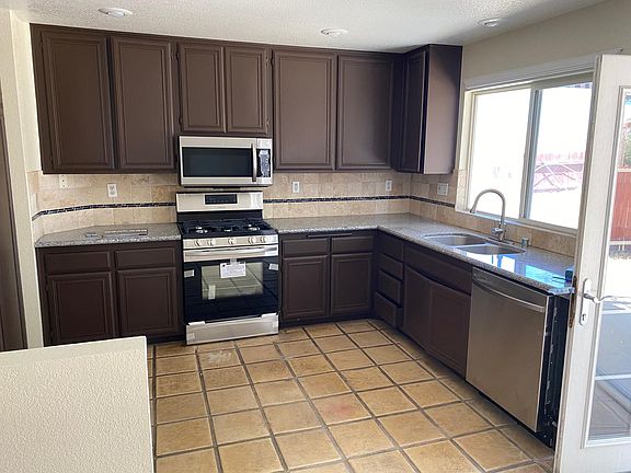 2nd image of 15571 Fairbanks Dr