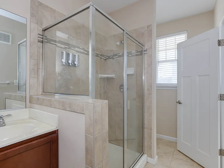 4138 Seafarer Ave #1 — Photo 17