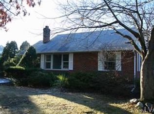 4278 Windsor Dr, Allentown, PA 18104