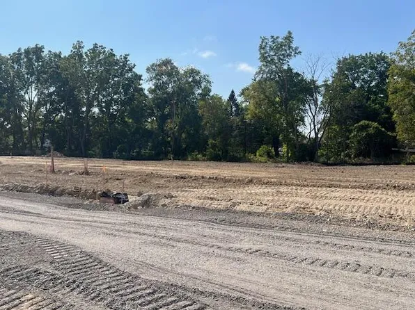 Lt5 EDGEMONT DRIVE, Oak Creek, WI 53154
