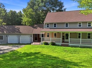 705 General Knox Rd, Russell, MA 01071