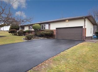 29 Hoke Dr, Stony Pt, NY 10980