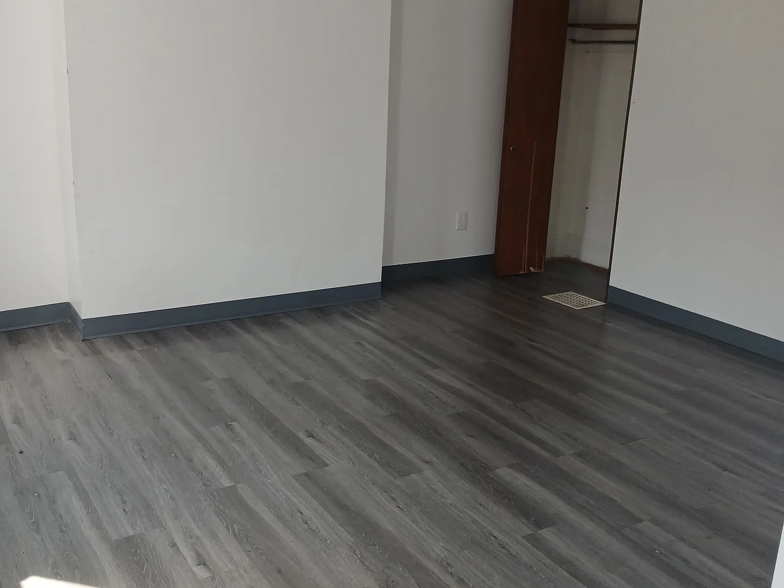 2 bed, 1100 sqft, $1,186 — Photo 3
