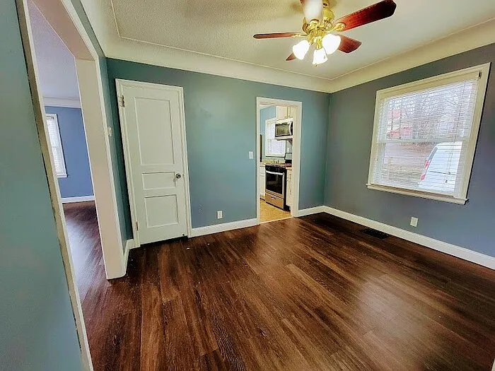 875 Agate St — Photo 5