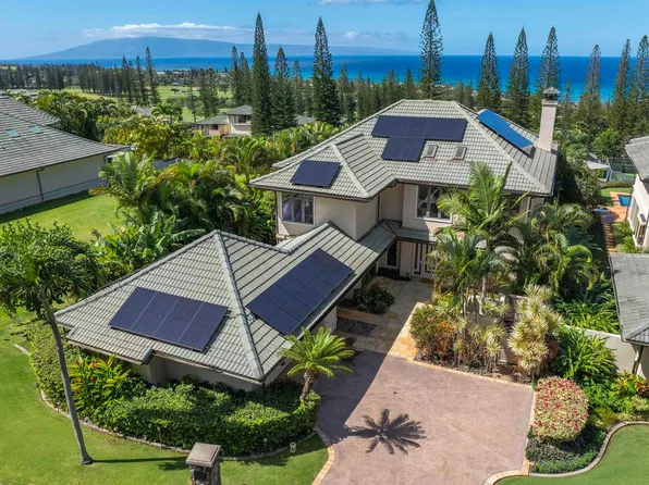 324 Cook Pine Dr, Lahaina, HI 96761