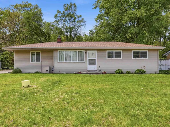 52647 Brentwood Dr, Shelby Township, MI 48316