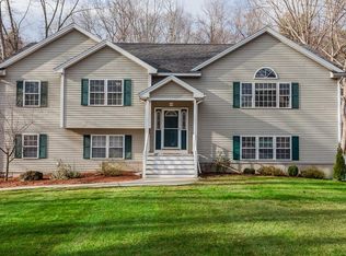 44 Coleman Rd, Southampton, MA 01073