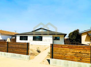 216 N 6th St, Lompoc, CA 93436