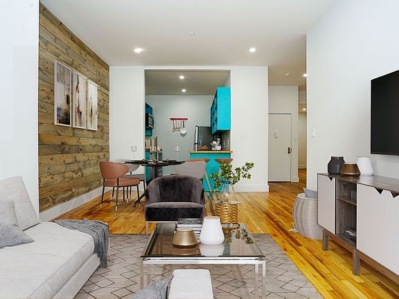 4th image of 271 Malcolm X Blvd APT 1R