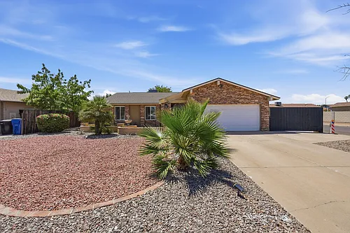 2051 E Pueblo Ave Photo 1