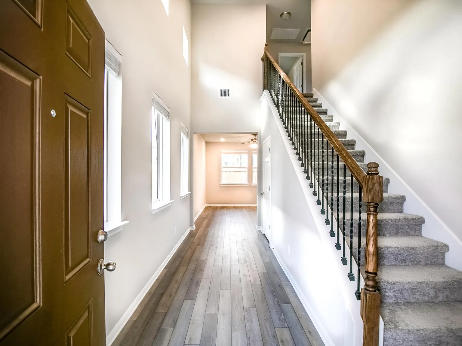 3201 College Park Dr — Photo 4