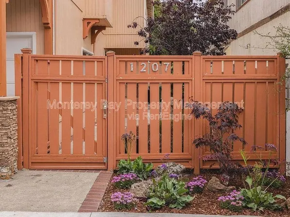 1207 David Ave, Pacific Grove, CA 93950