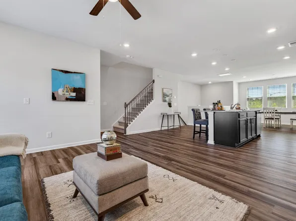 609 Traditions Grande Blvd, Wake Forest, NC 27587