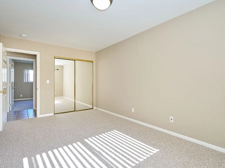 301 Carnelian St — Photo 18