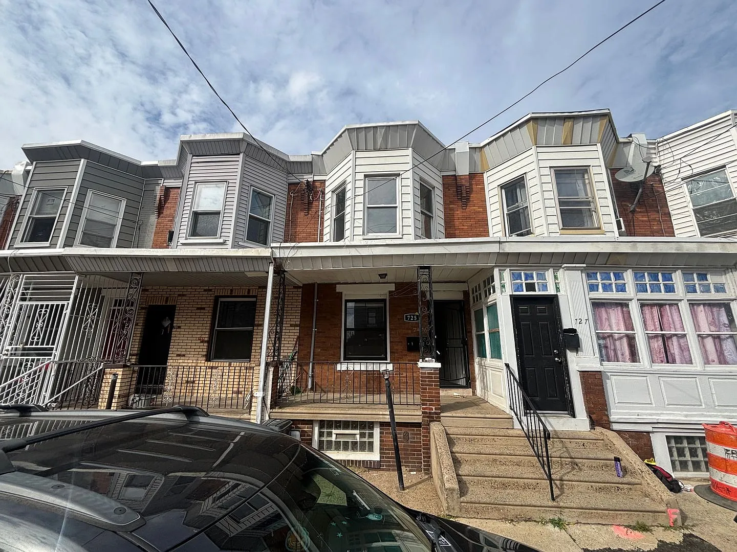 725 East Cornwall Street — Photo 1