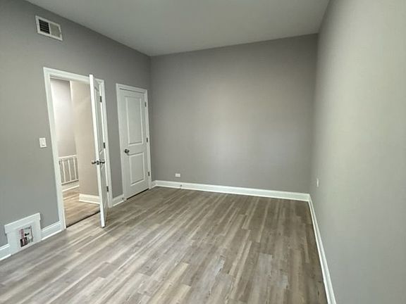 4th image of 7350 N Damen Ave APT G