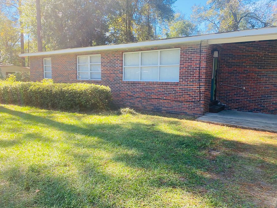 1st image of 2312 Deborah Dr