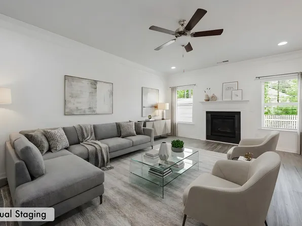 305 Countryside Cir, Calera, AL 35040