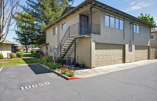 1065 Mohr Ln #D Photo 1