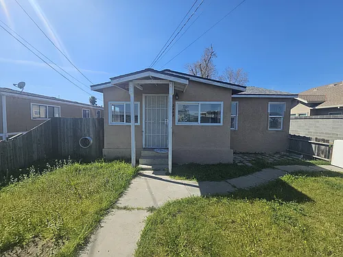 2903 N Gurr Rd Photo 1