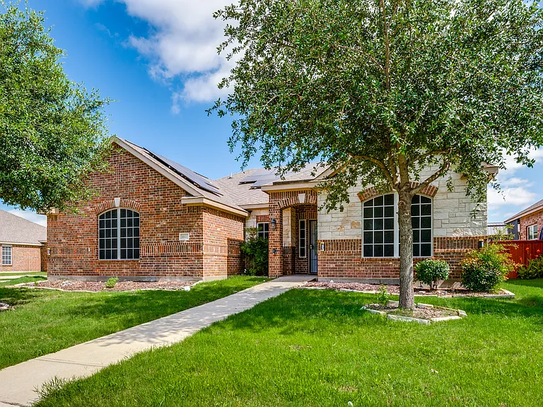 607 Shady Meadow Ln — Photo 2