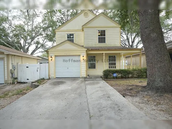 7605 Glades Ct, Temple Terrace, FL 33637