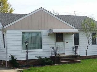 8305 Lanyard Dr, Parma, OH