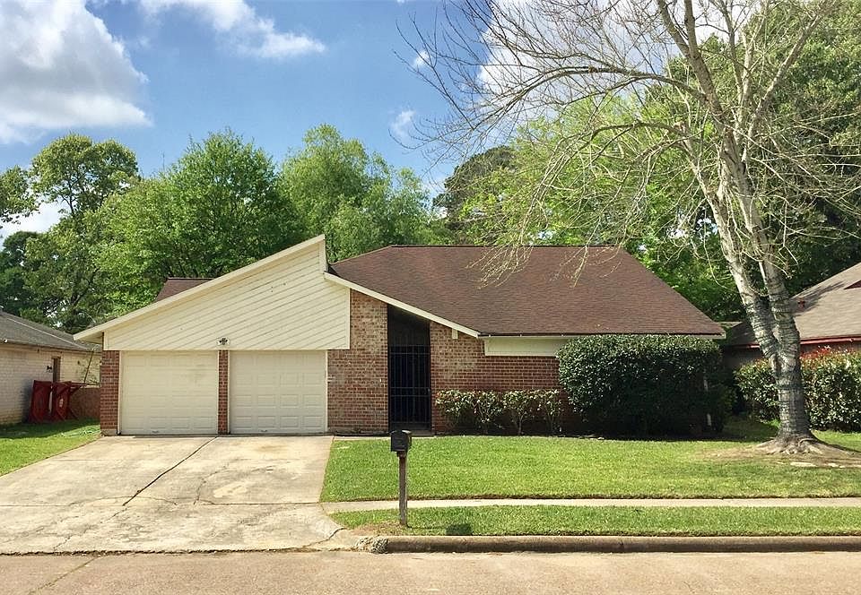 1st image of 23423 Canyon Lake Dr
