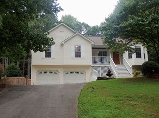 132 Hawkins Farm Ln, Ball Ground, GA 30107