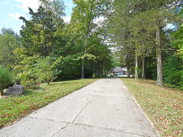 10971 Colerain Rd, Cincinnati, OH 45252